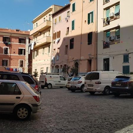 Abbracci Leandra Rooms Civitavecchia Exterior photo