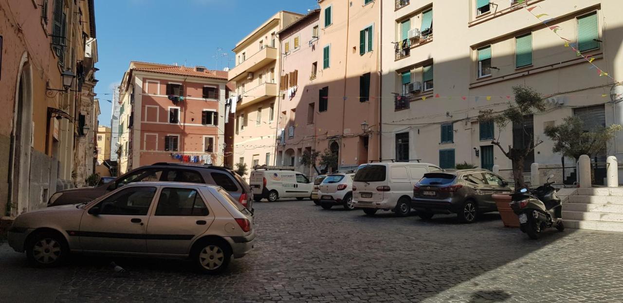Abbracci Leandra Rooms Civitavecchia Exterior photo