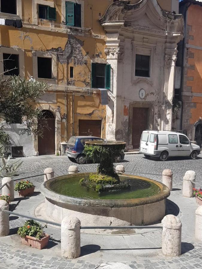 Abbracci Leandra Rooms Civitavecchia Exterior photo