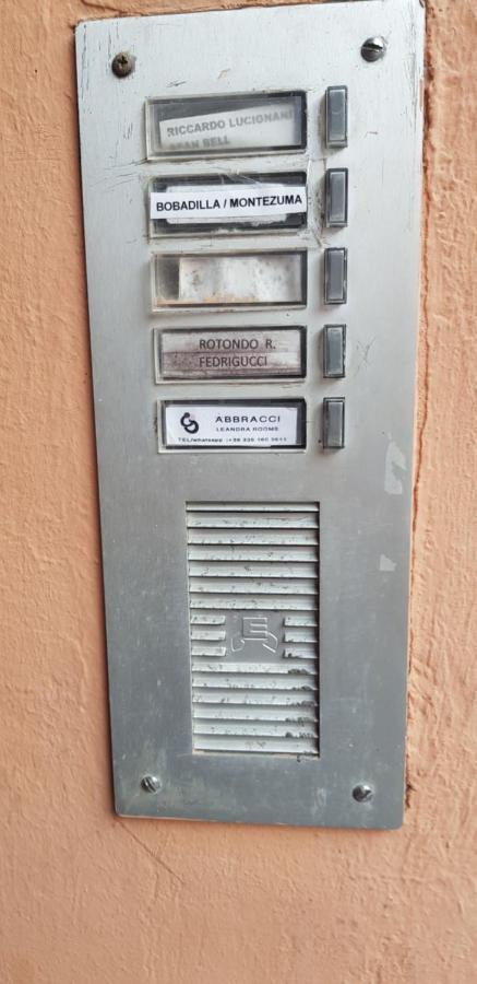 Abbracci Leandra Rooms Civitavecchia Exterior photo